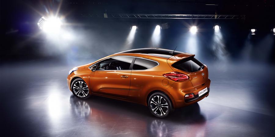  Kia pro_cee&rsquo;d 2013 года  (фото 13 из 51)